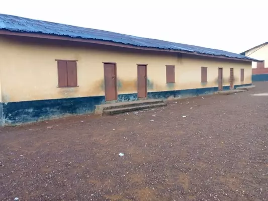 SLC Gbonjema before refurbishment